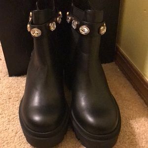 Size 8 Soda Brand Chunky Boots
